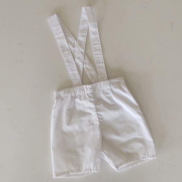 Caught ya Lookin' | Suspender Shorts - Picture 4 of 5